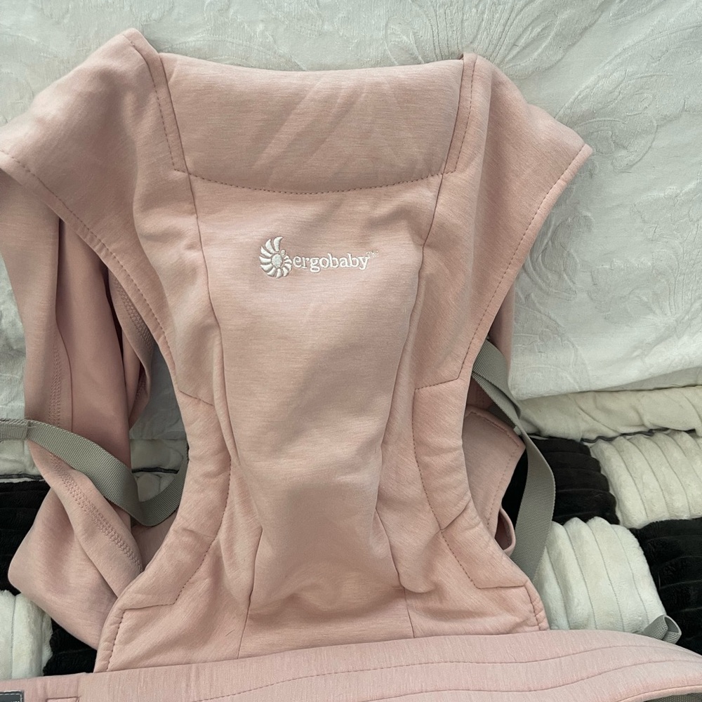 Ergobaby Blush Pink Carrier